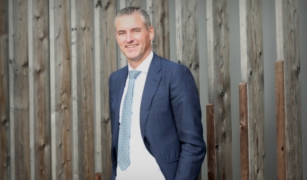 <p>Michael Thijssens, directeur Van der Stappen Uitvaartverzorging. Zie ook <a href="//www.vdstappen.nl">www.vdstappen.nl</a>.</p>