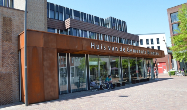 <p>Gemeentehuis Dronten</p>