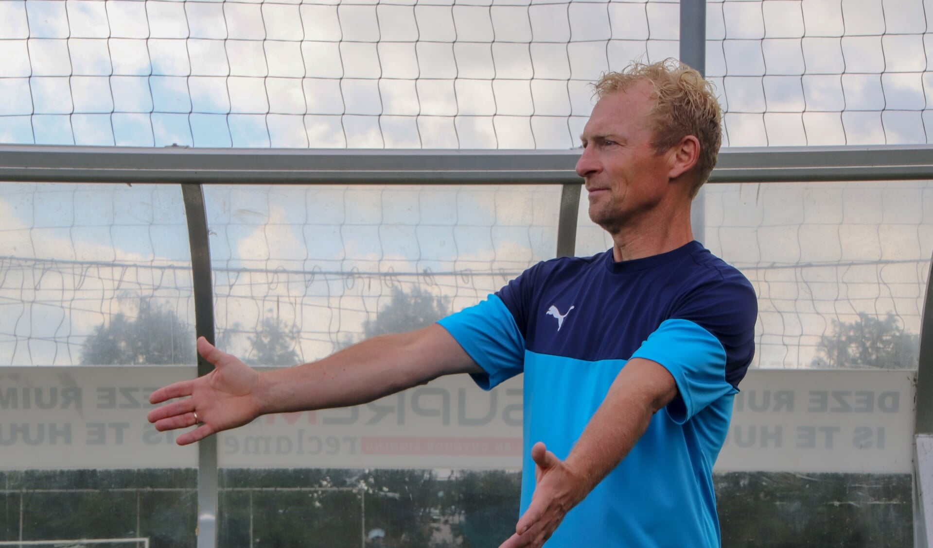 Trainer Hans Roeland was zeer tevreden over de eerste helft van zijn ploeg. 