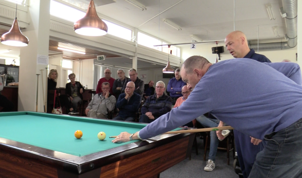 De biljartclub in Dronten is één van de verenigingen die rechtstreeks huren van de gemeente.