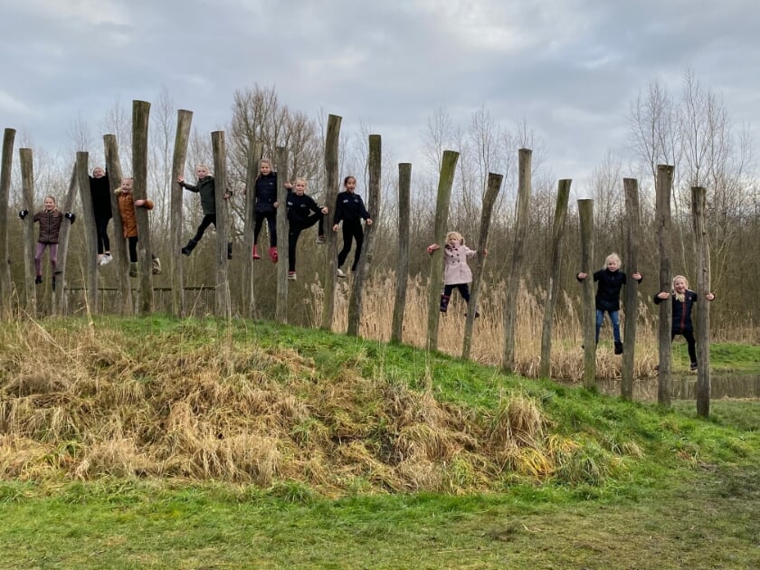 belevenisbos Lelystad RKDOS Turnen Dames