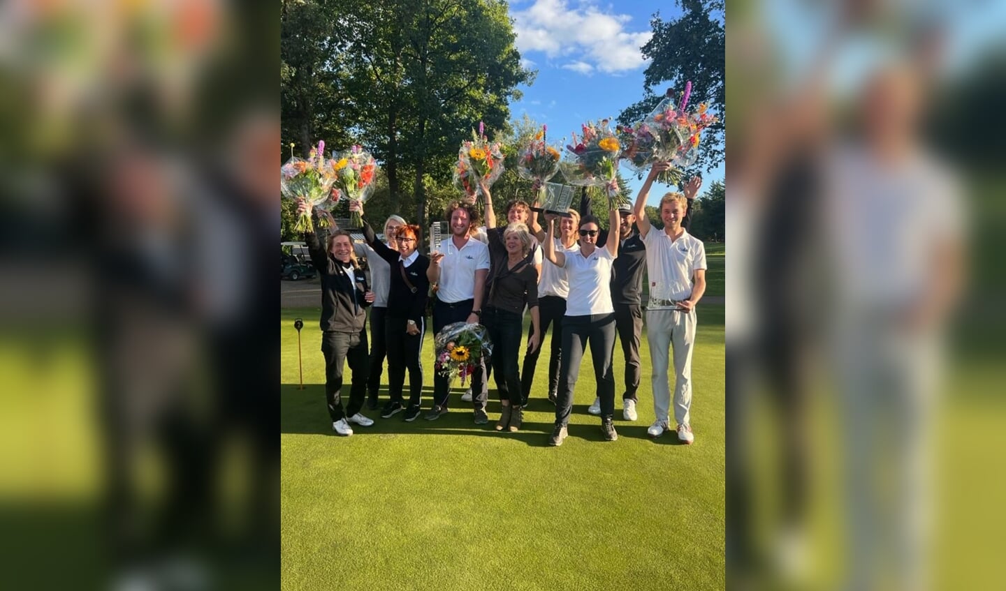 Golfclub Zwolle won zondag het OGK. Reden voor een feestje.