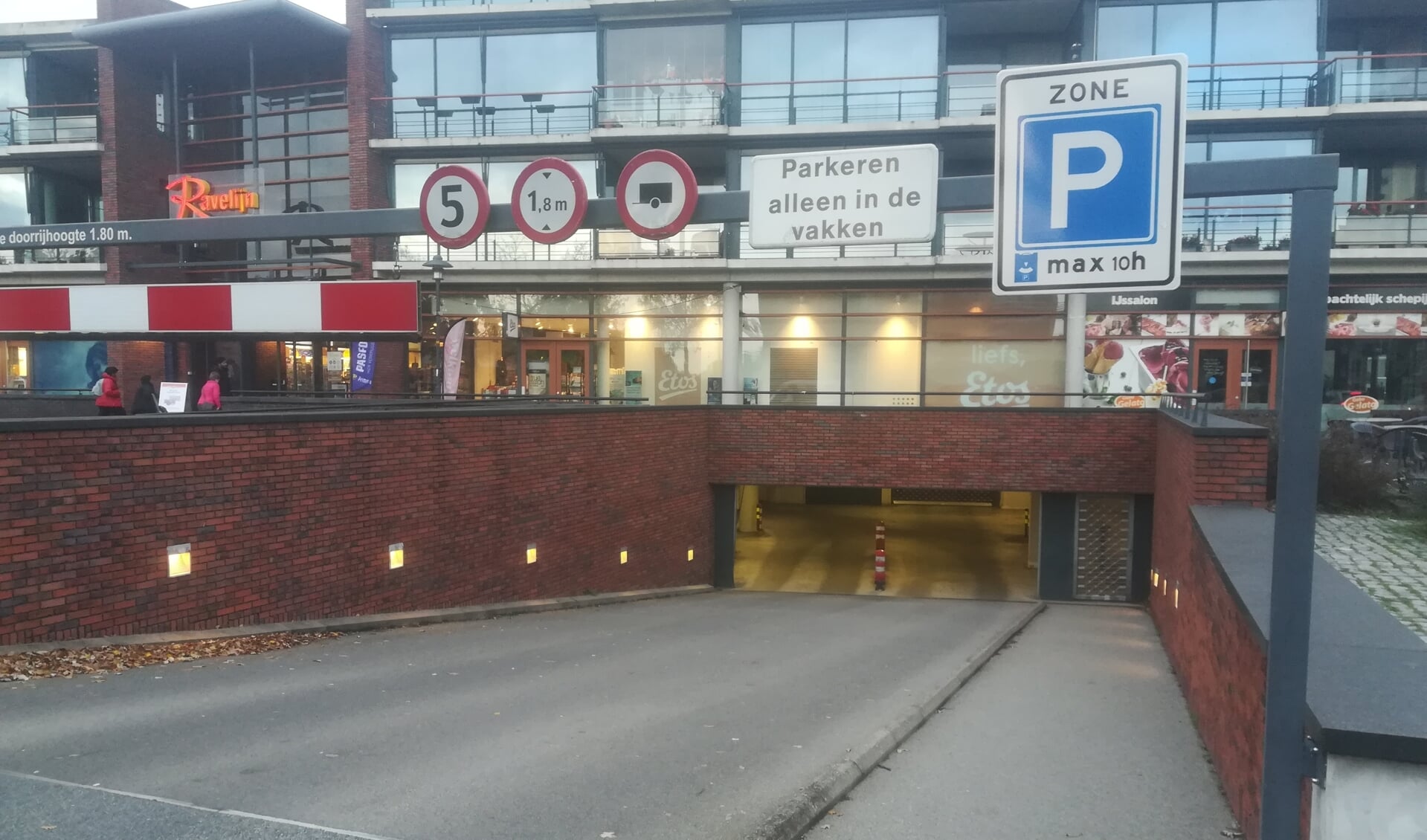 Parkeergarage Ravelijn aan de Horsterweg