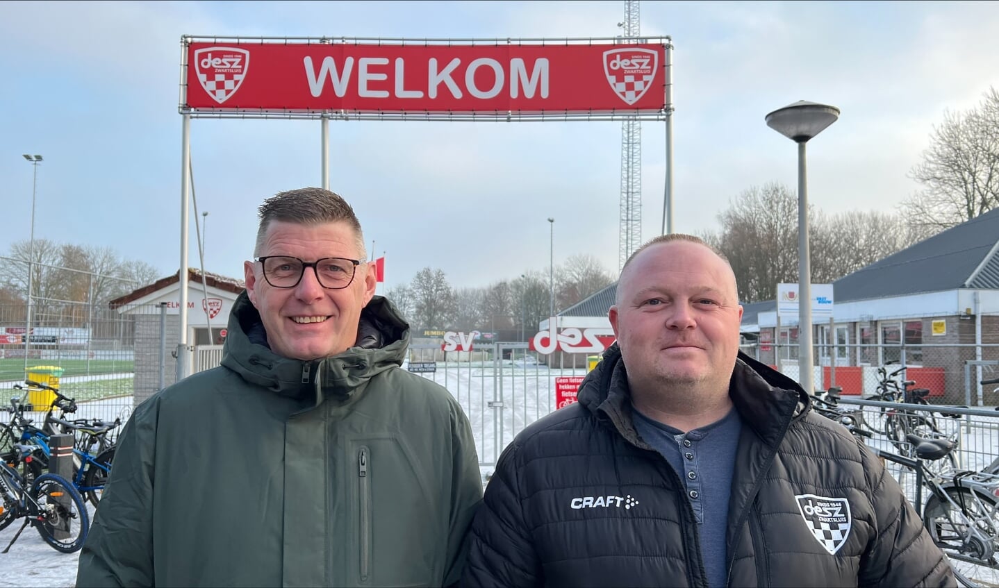 Elfrink (links) en Mooiweer zijn klaar voor de Nieuwjaarsloop.