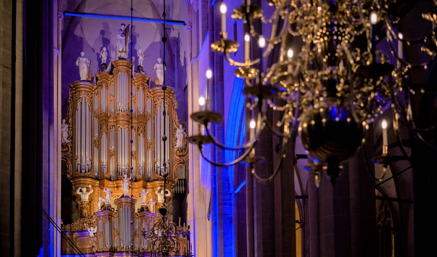 Het Hinsz-orgel in de Bovenkerk te Kampen