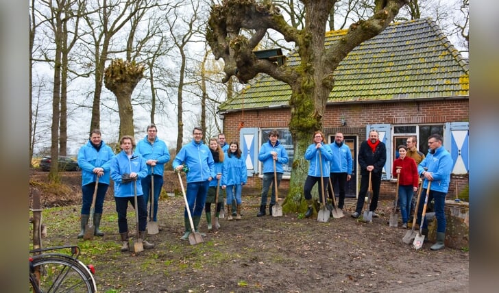 ChristenUnie Kampen plant bomen op Landgoed Buckhorst in Zalk
