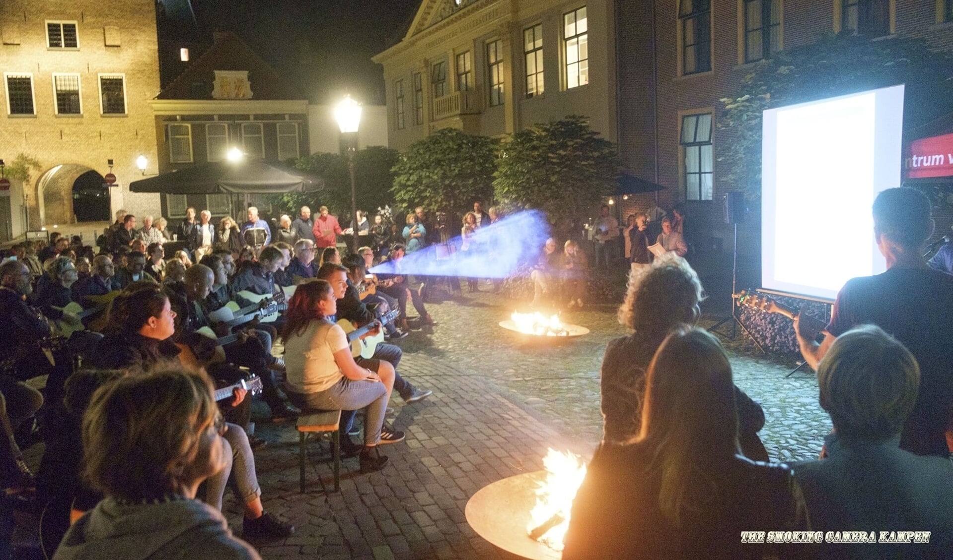 De vorige Kamper Kampvuur Avond op de Koornmarkt.