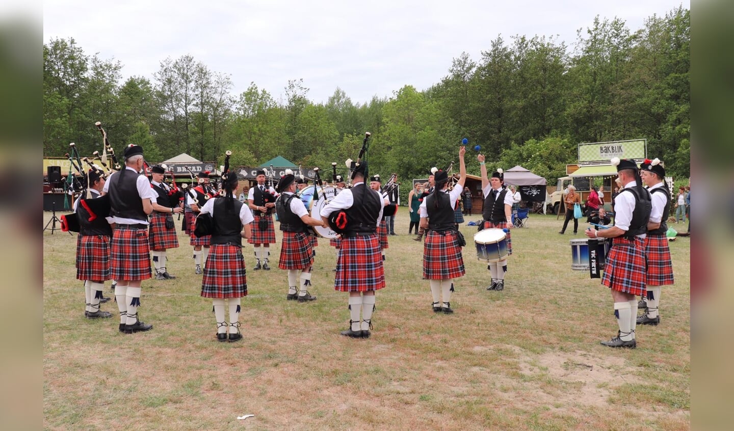The Lowland Brigade Pipe Band Zwolle
