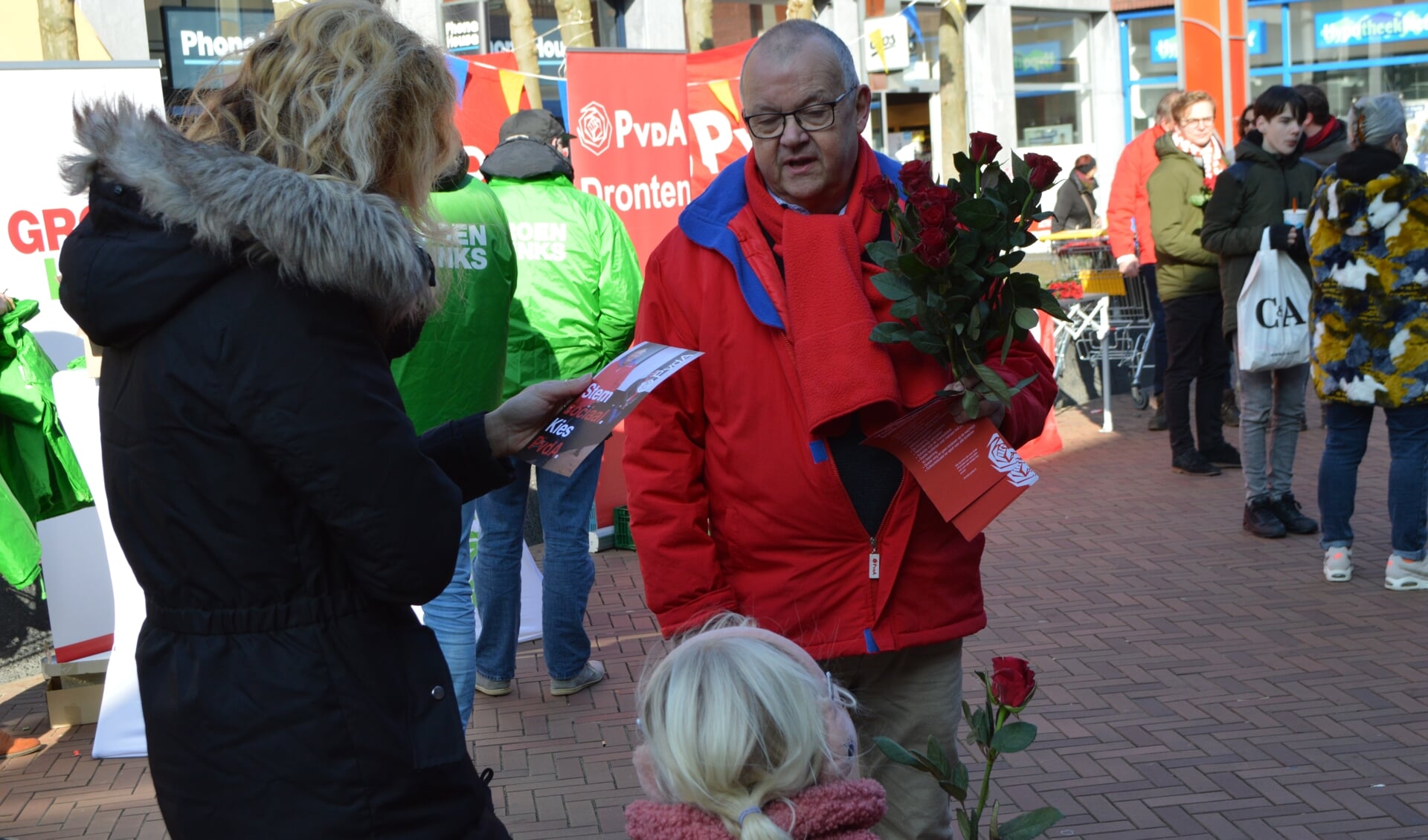 Verkiezingscampagne op het Havenplein.