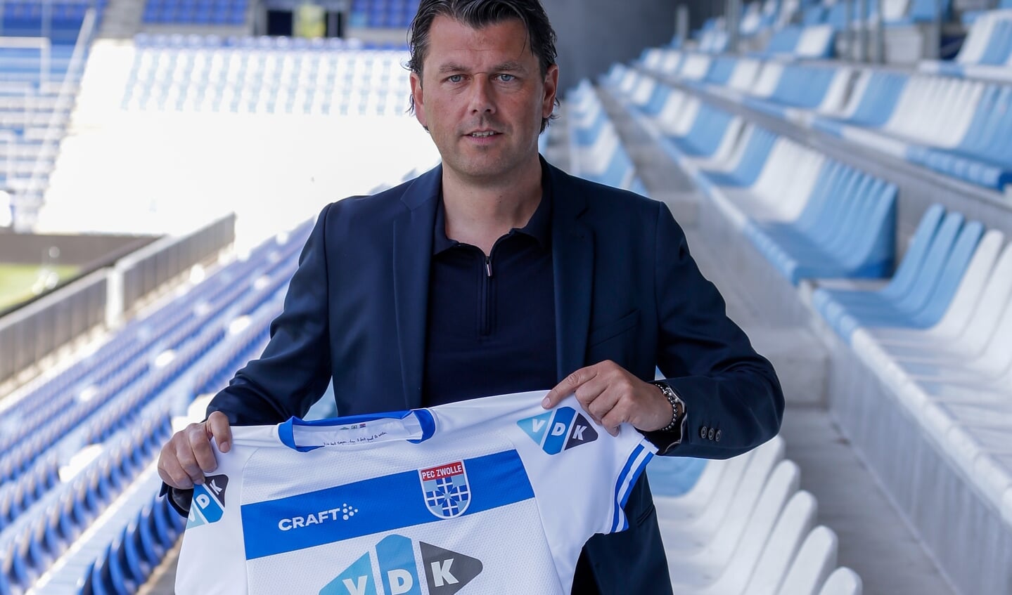Roeland ten Berge wordt niet de nieuwe PEC Zwolle Vrouwen trainer.