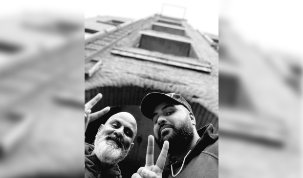 <p>Peter Chand en DJ PKC The First.</p>