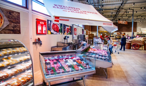 Vleesafdeling Dekamarkt Zeewolde