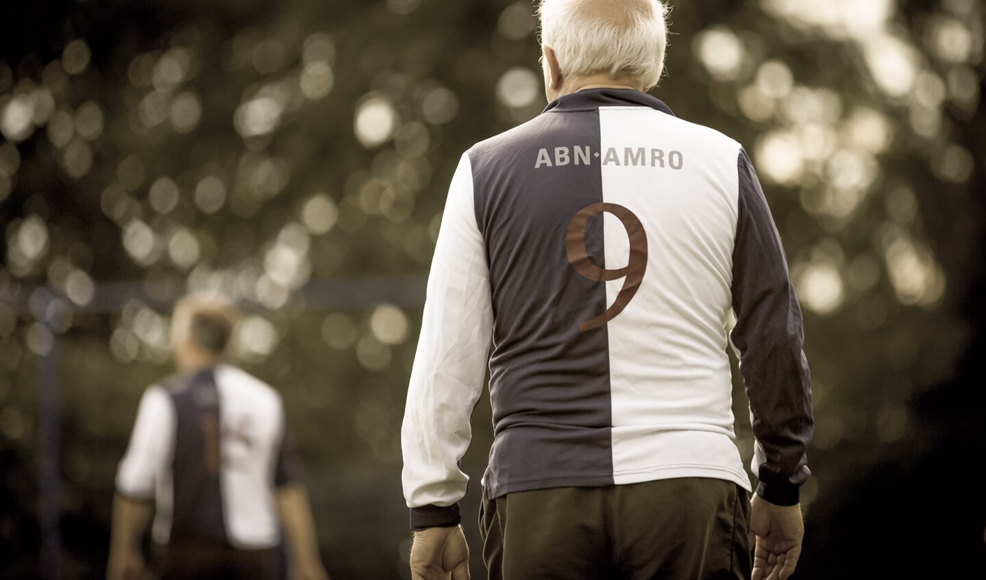 Bij wandelend voetbal mag je niet hardlopen.