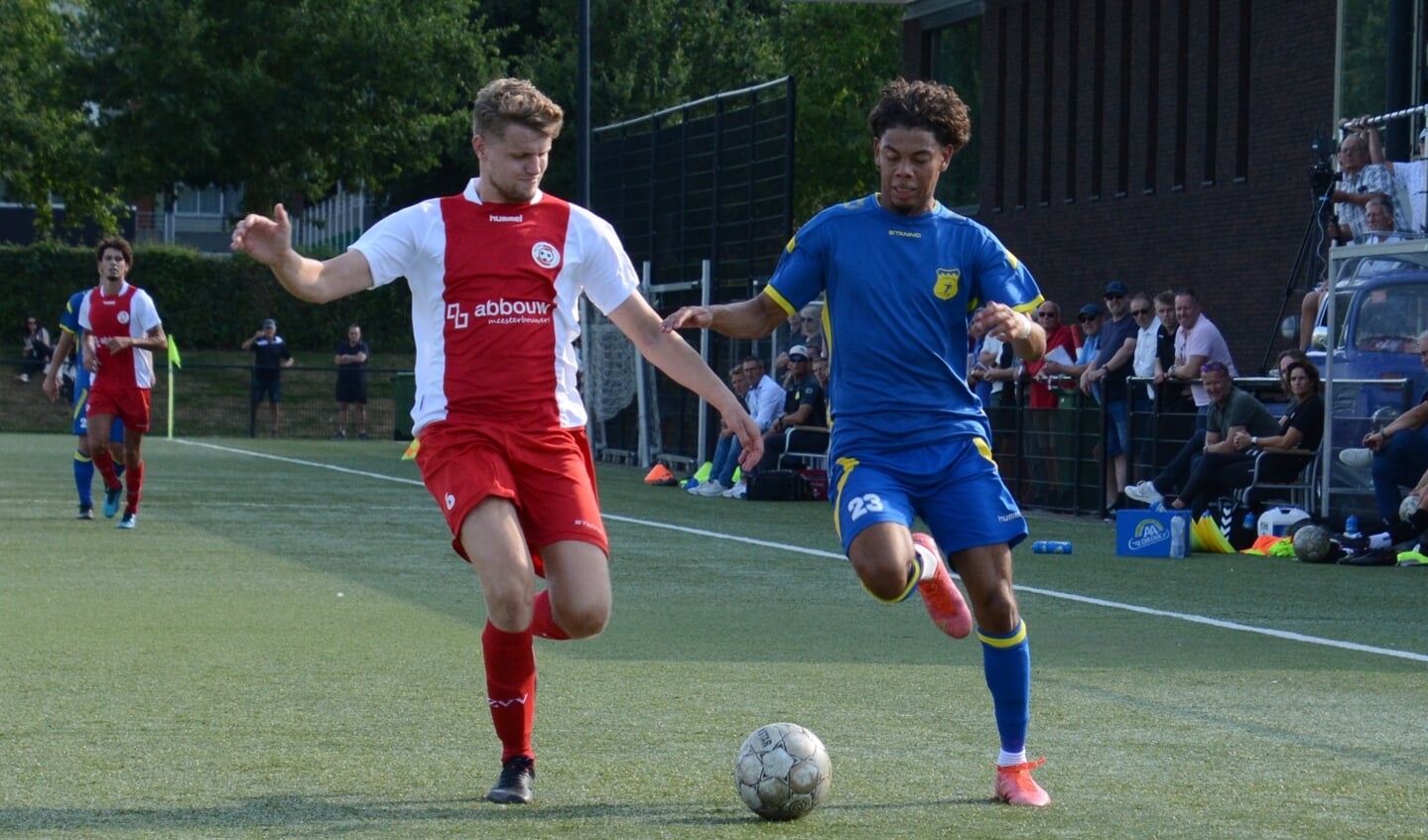  Joël Bacuna maakt zijn debuut voor Olde Veste