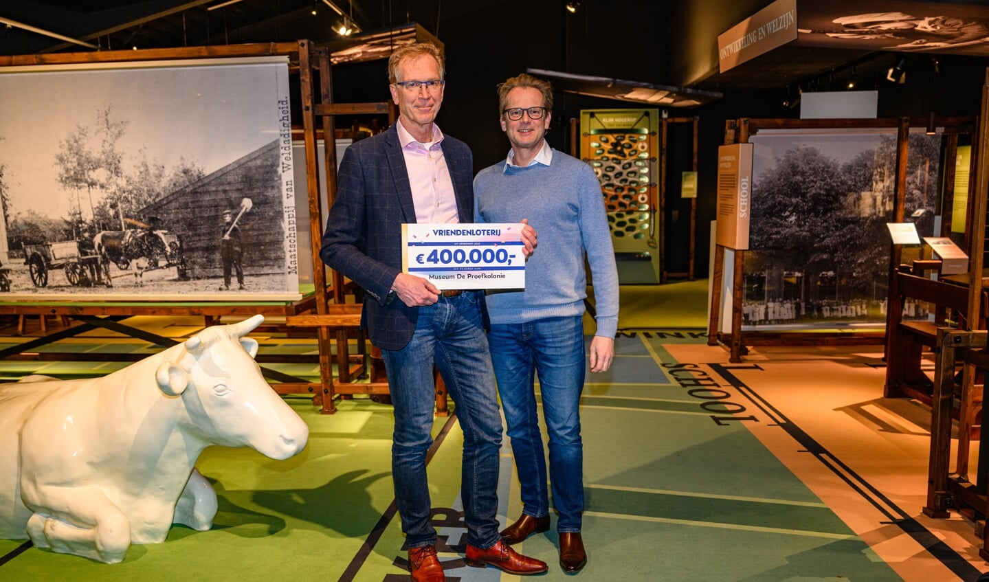 Museum de Proefkolonie ontvangt een schenking van 400.000 euro van uit handen van Jeroen Branderhorst van de VriendenLoterij 