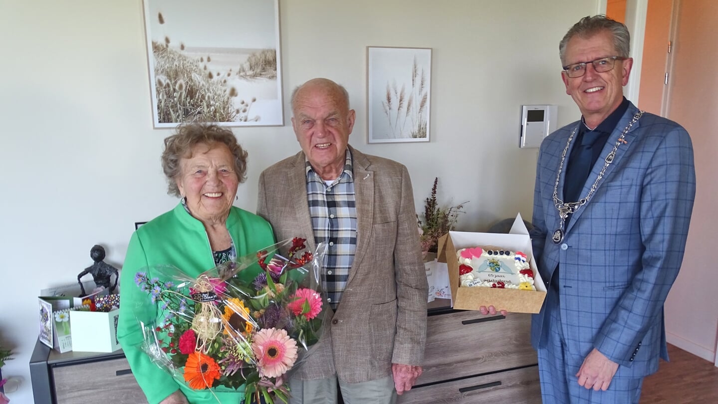 Echtpaar Hassink - Harmsen 65 jaar getrouwd