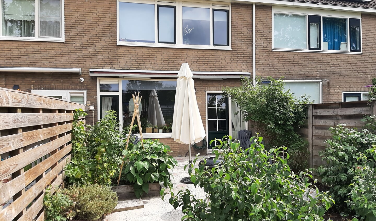 Alex en Elise vliegen uit. De omgekeerde wereld. De beide jongens van Elise zullen in het 'oude' huis in Kampen blijven wonen (foto: Attest Communicatie)