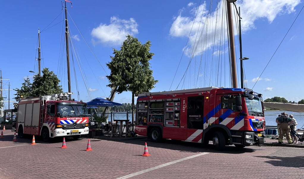 Brandweer Rukt Uit Voor Alarmering ‘zinkend Schip’ - Al Het Nieuws Uit ...