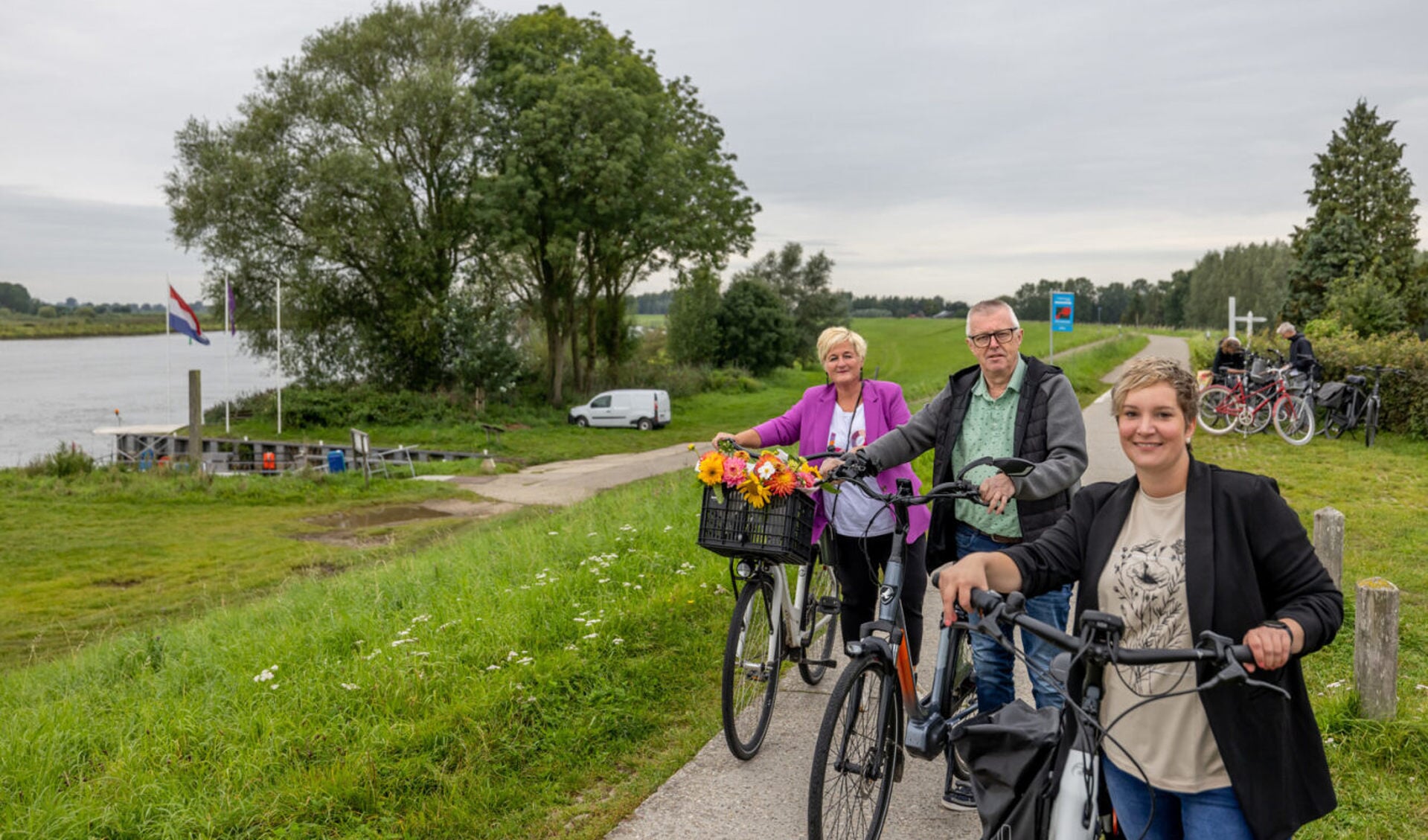 Van links naar rechts: Hetty van den Berg, Zwier Kanis, Liza Broekhuis.