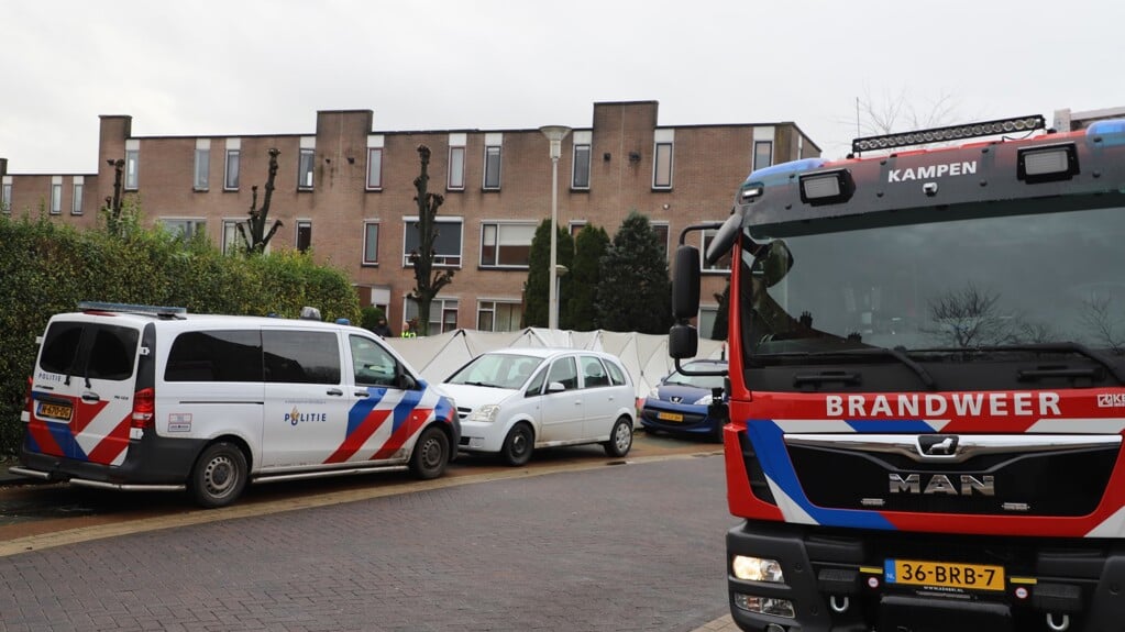 Politie Doet Onderzoek Naar Aangetroffen Overleden Persoon Kievitstraat ...