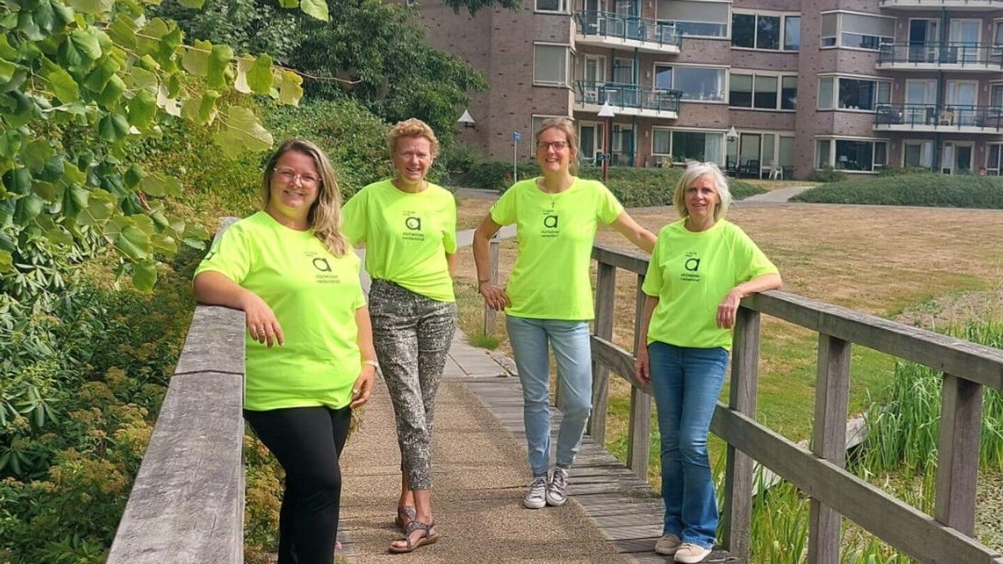 De belangenbehartigers van Alzheimer NL afdeling Steenwijkerland: Tiny Dragt, Gerda van Groeningen, Bianca Smit en Paula Bierma 