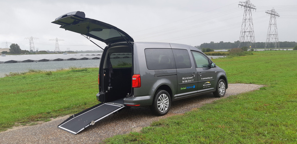 Welzorg Auto op Maat start verhuur nieuwe rolstoelauto in Zwolle