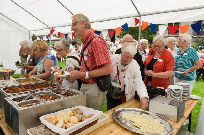 Buffet is kers op de taart voor vrijwilligers
