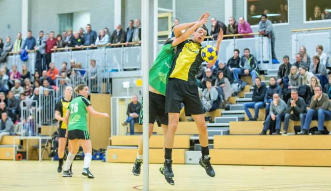 KV DOS Kampen blijft bovenin meedraaien in overgangsklasse