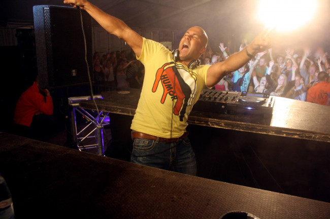 IJOV muziekfeesten met Mental Theo en Bandjesavond