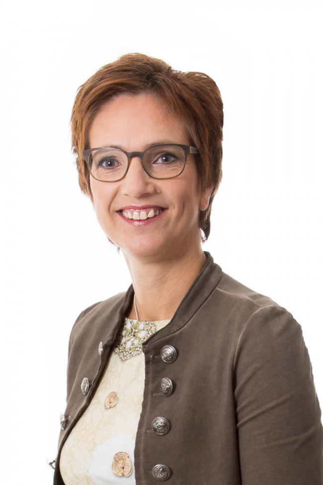 Freda Gaasbeek en Else Hultink houden informatieavond over uitvaart