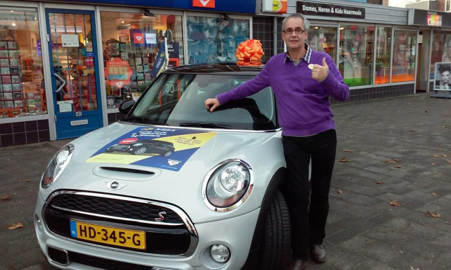 Oudejaarsgekte bij de Geluksmakelaar