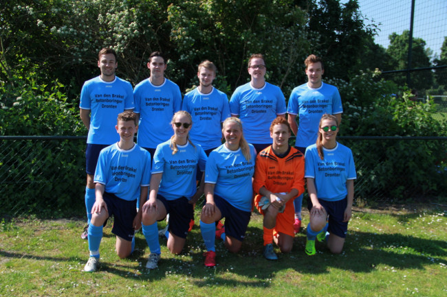 Het winnende team van Van den Brakel.