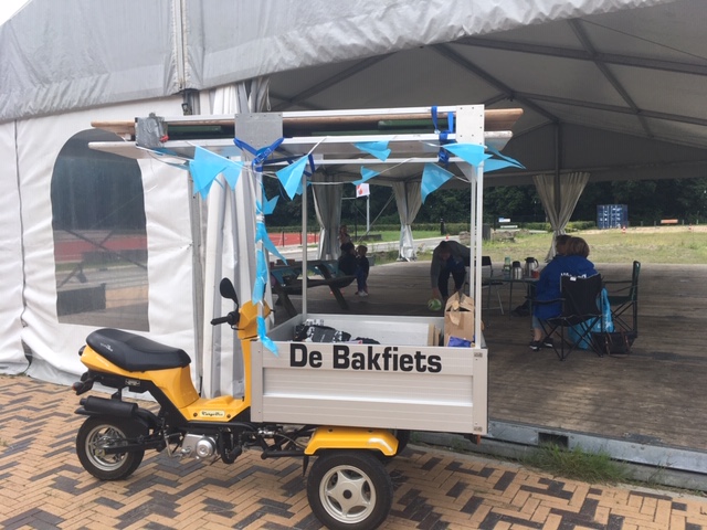 ‘ZEEWOLDE VOOR ELKAAR’ ‘komt deze zomer de wijk in met de bakfiets