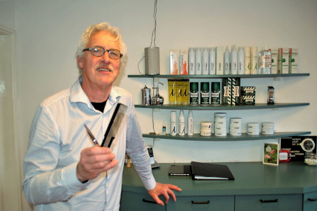 Frans Koek stopt met knippen na bijna vijftig jaar