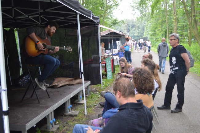  XL De Ateliers is onder andere organisator van het Wijland Festival in Dronten. 