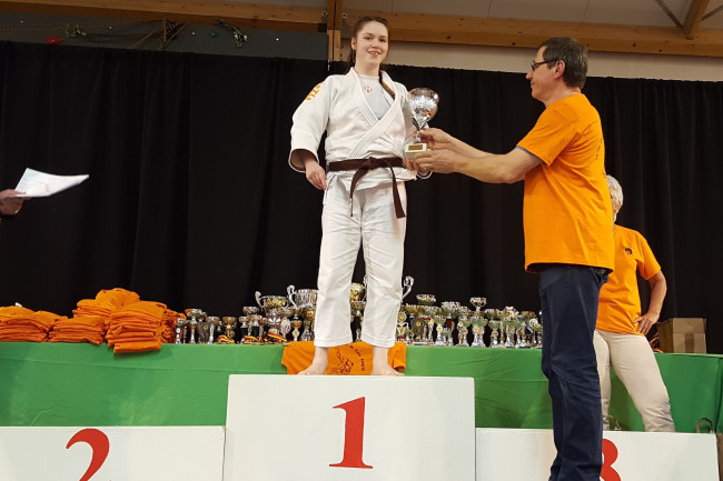 Goud voor Kayleigh Heerikhuisen