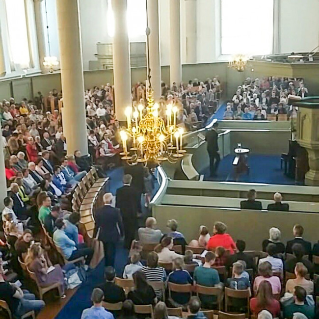 Brugdienst in Broederkerk