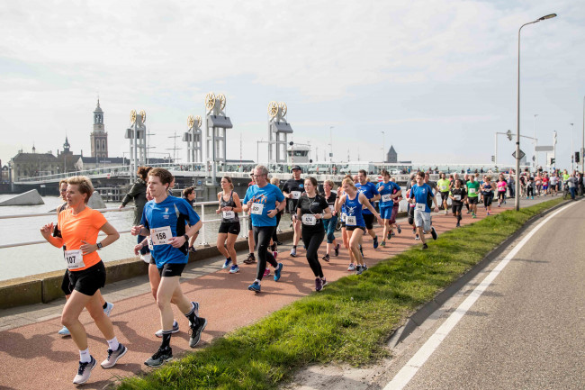 , https://brugnieuws.nl/uploads/e7d113e501caa3c539e4c511aeb9d770ef91b161.jpg