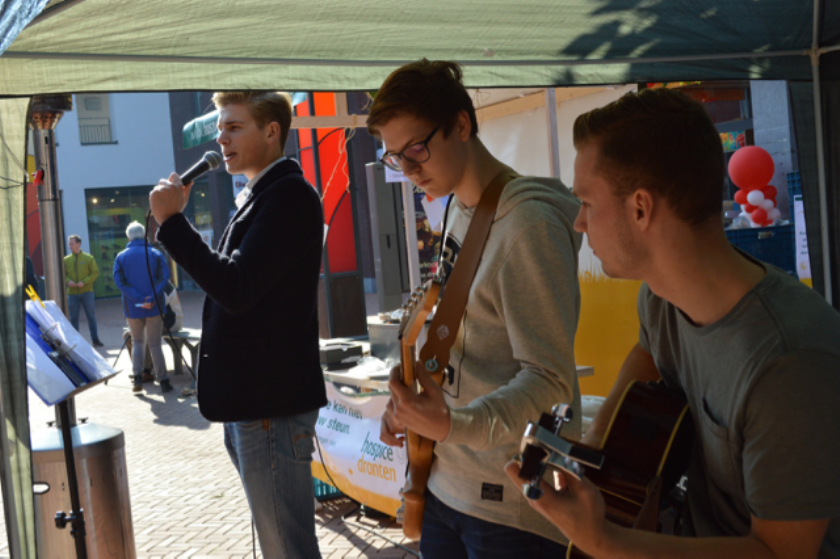 Het hospice wordt ook gesteund met acties, zoals op deze foto op het Havenplein.