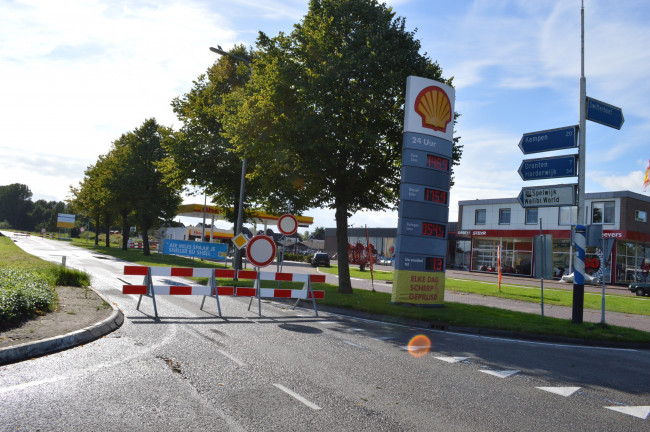 De afsluiting van de Dronterringweg bij Swifterbant.