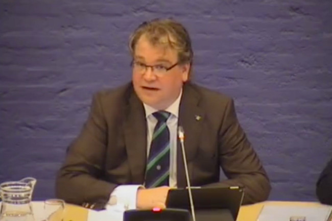 Paul Vermast sluit binnen 25 minuten de raadsvergadering.