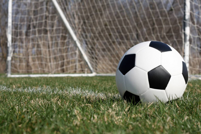 Zwolsche Boys haalt weer stevig uit