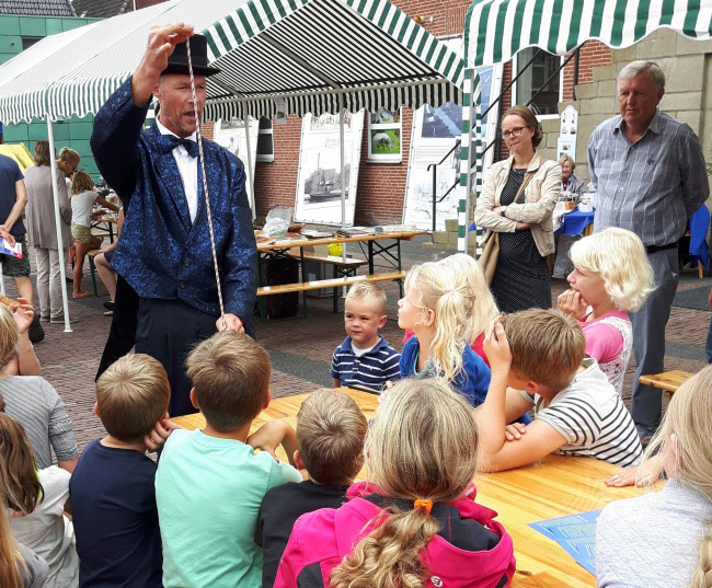 Een eerdere editie van Eikoerei, de voorloper van Genemuiden Kamerbreed