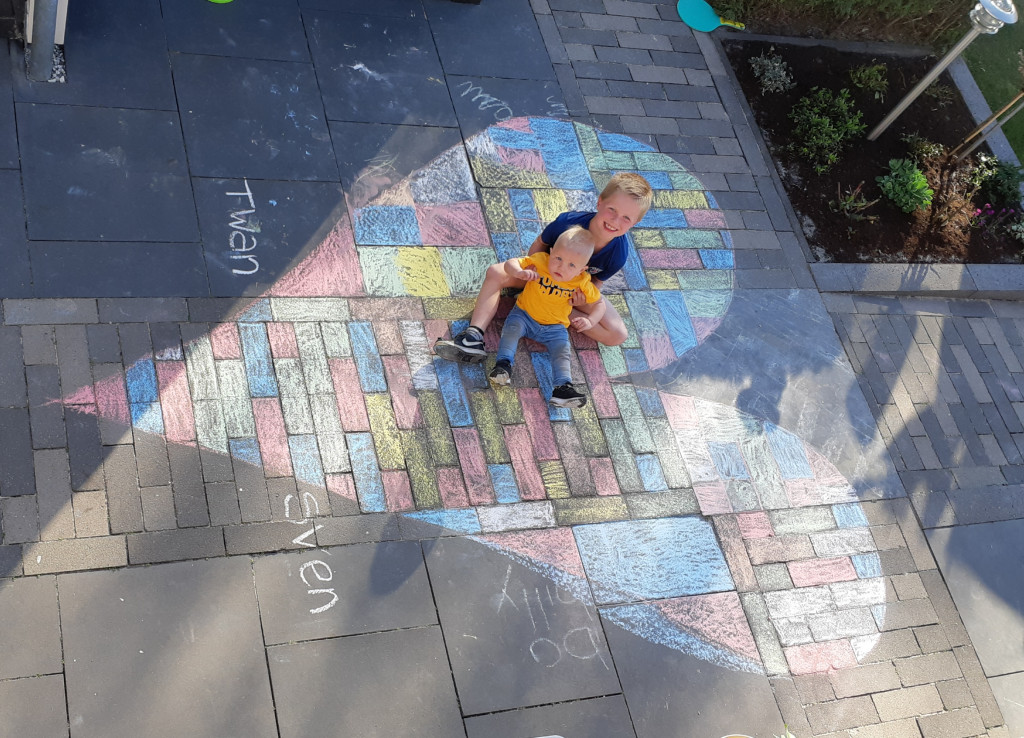 Twan en Sven steken een hart onder de riem