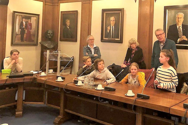 Leerlingen Jenaplanschool in debat