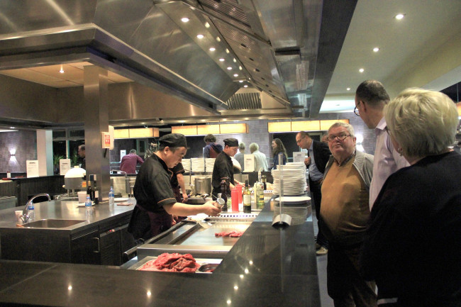 Wereldrestaurant Ommen viert driejarig bestaan