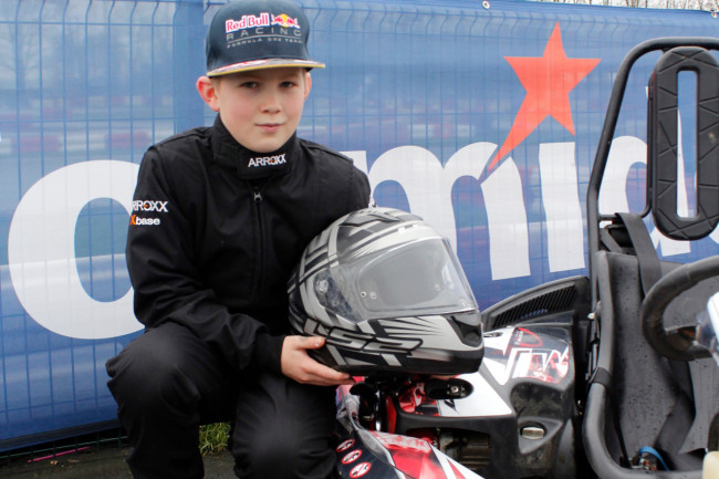 Karttalent Fabian Feliciano Rebelo (10) uit Dronten naar landelijke finale