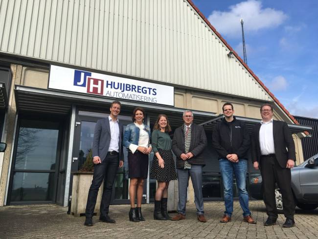VVD-kamerlid bezoekt J-H Automatisering in Dronten en Primofin in Swifterbant