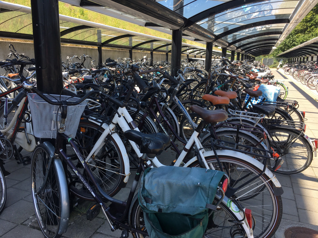 Fietsenstalling station Dronten.