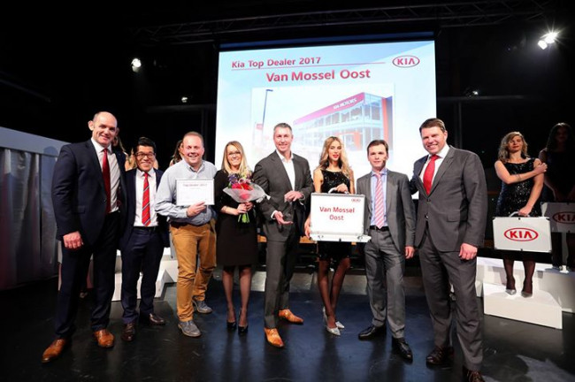 Kia Van Mossel benoemd tot Top Dealer 2017